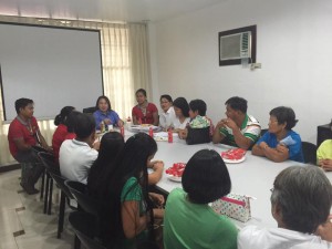 Mayor Betty Badar Lacbayan meeting with Anao Fragrance Cooperative, Malikhaing Mamamayan ng Anao and San Jose North and San Jose South group  (5)